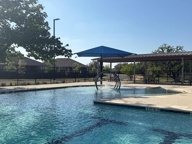 Building Photo - 193 Slenderleaf Dr