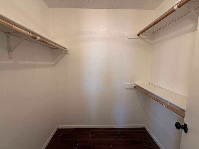 Building Photo - 4-Bedroom House for Rent in Killeen