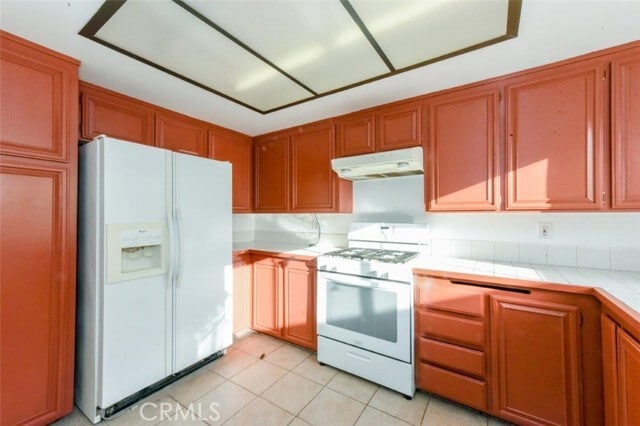 Building Photo - 2057 Dacian Dr S