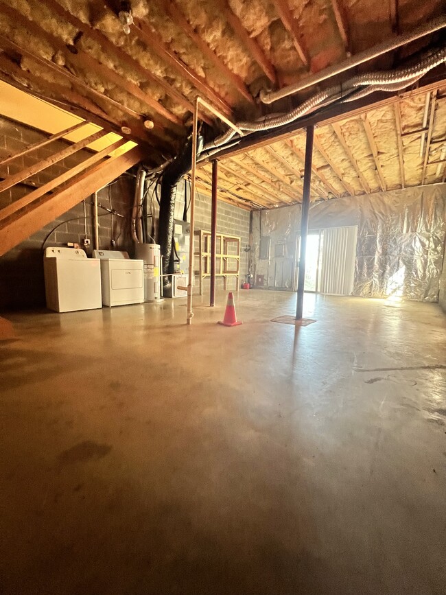 Building Photo - 4622 Briarwood Dr