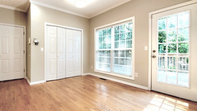 Building Photo - 25 Cherrystone Walk