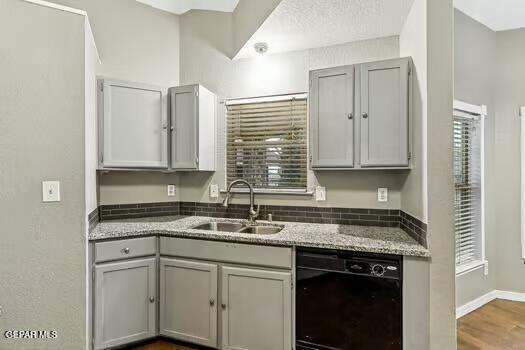 Building Photo - 12052 Bellows Ct