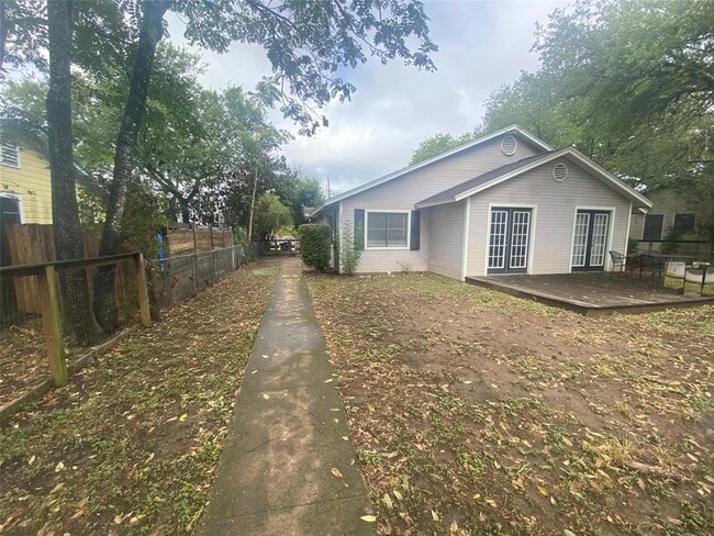 Building Photo - 5302 Avenue G