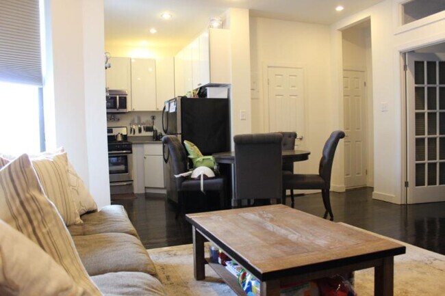 Primary Photo - 3 bedroom in New York NY 10026