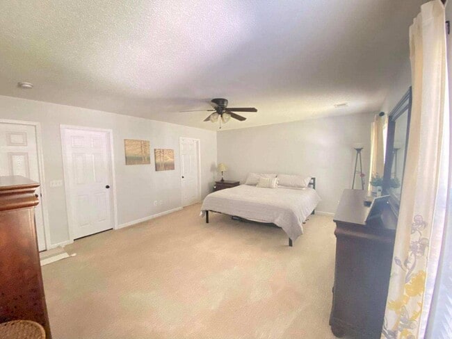 Building Photo - 216 Tigers Paw Dr