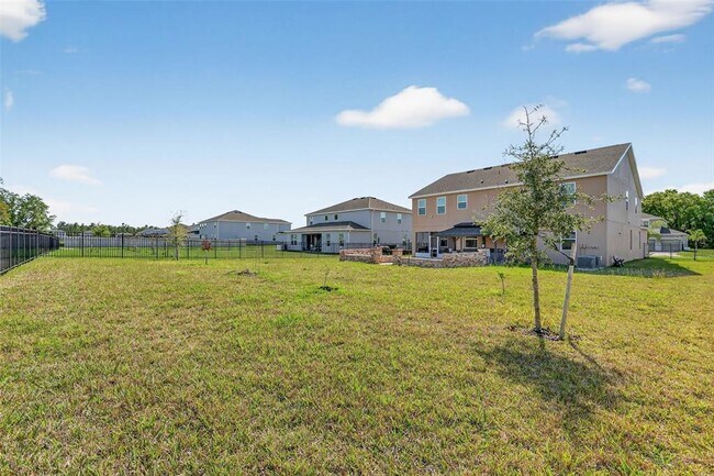 Building Photo - 6070 Sierra Crown St