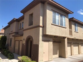 Building Photo - 10220 Delray Beach Ave