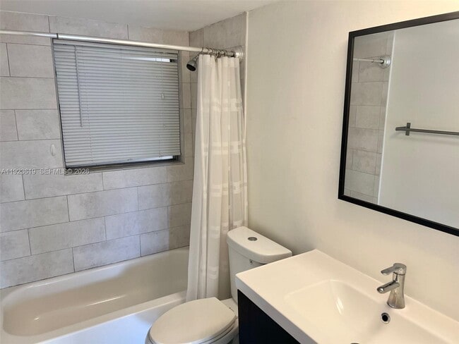 Building Photo - 7727 SW 86th St