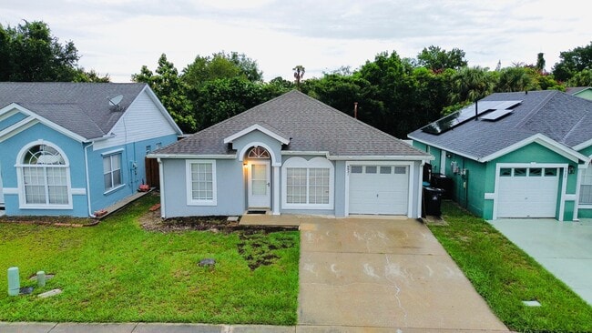 Building Photo - 6921 Long Needle Ct