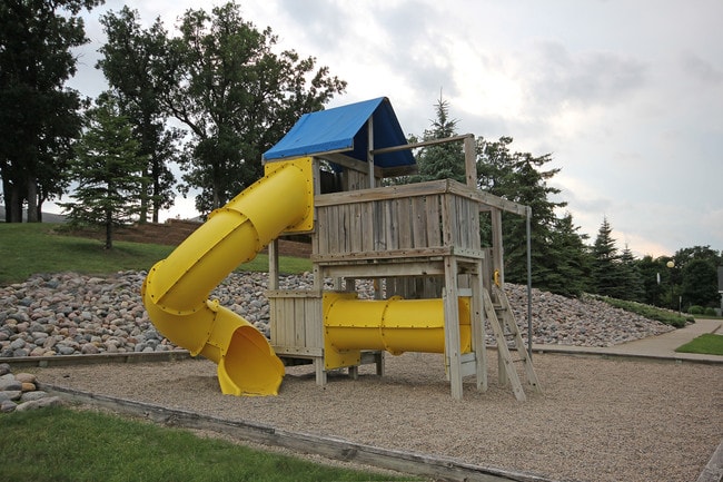 Building Photo - Richwood Heights