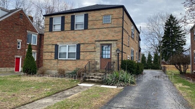 Building Photo - 108 Bellaire Ave