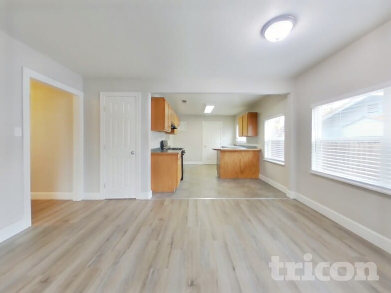 Building Photo - 904 Bidwell St