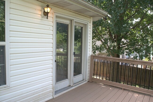 Building Photo - 309 Grampian Dr