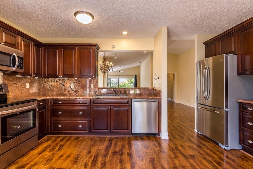 Primary Photo - 8889 Odell Dr