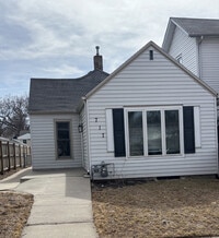 Building Photo - 717 C St