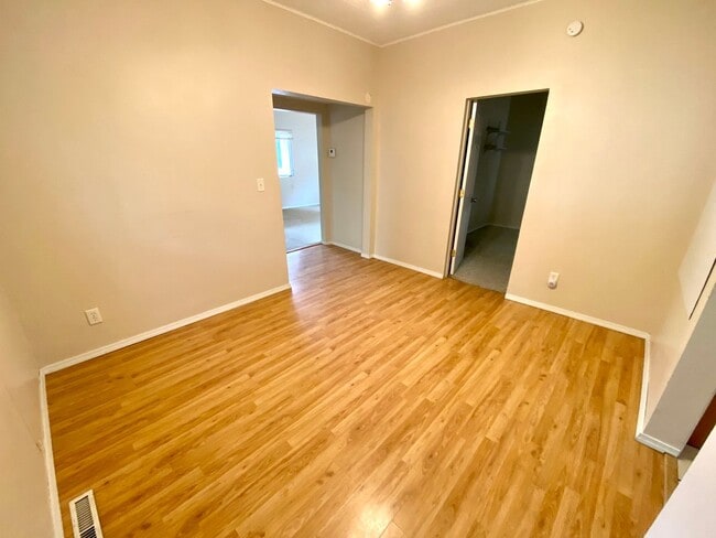 Building Photo - 3 bed/3bath home near NDSU