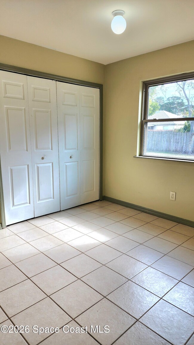 Building Photo - 1336 Pace Dr NW