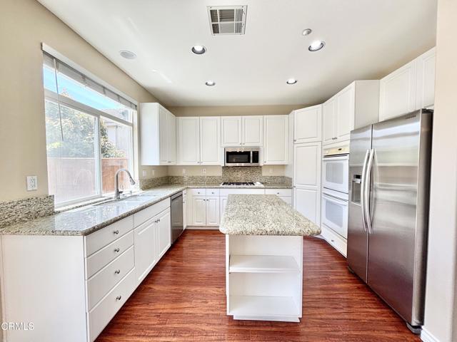 Building Photo - 724 Parrish Pl