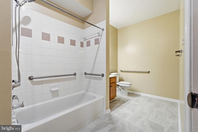 Building Photo - 13331 Connor Dr