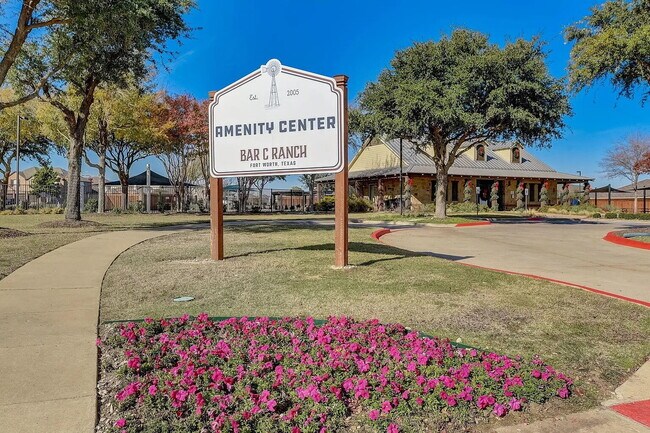 Building Photo - Love Where You Live Starts Right Here!