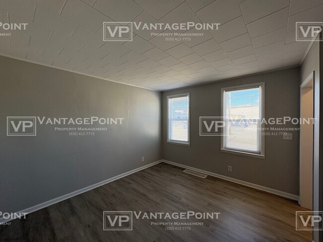 Building Photo - 1711 12th St