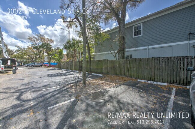 Building Photo - 3002 W Cleveland St