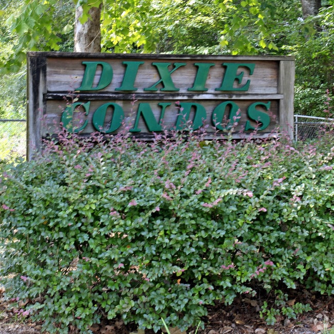 Building Photo - Dior Apartments