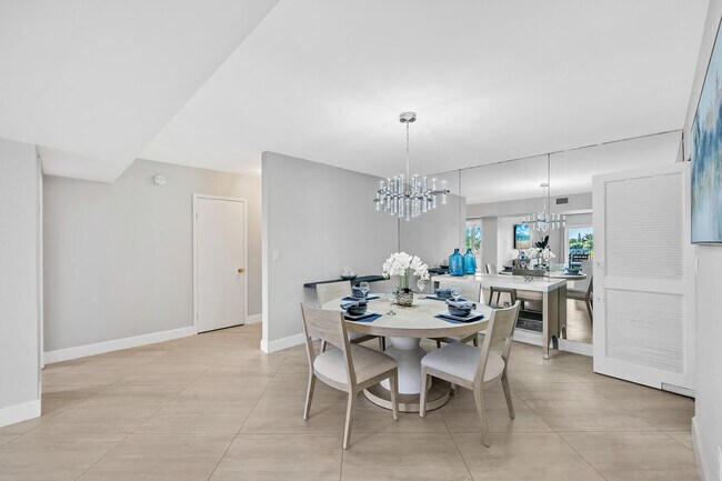 Building Photo - 170 N Ocean Blvd