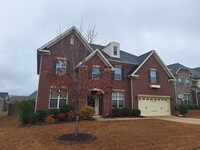 Building Photo - Outstanding Five Bedroom Brick Home in Bly...