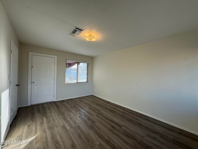 Building Photo - 7508 E Holly St