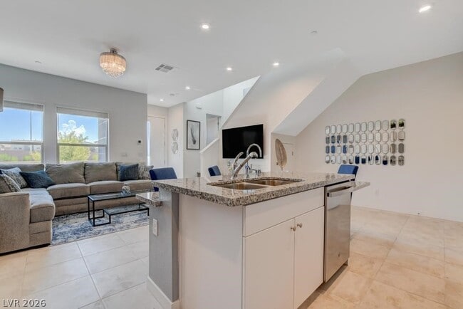 Building Photo - 4307 Vantage Ridge