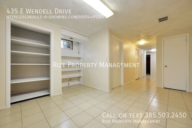 Building Photo - 435 E Wendell Dr