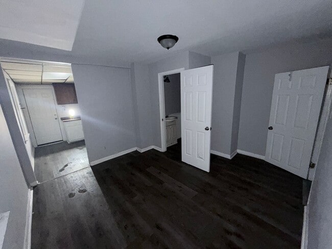 Building Photo - 46 Hancock St