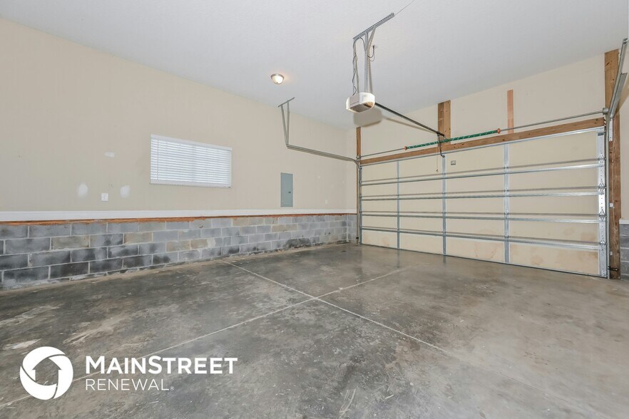 Building Photo - 7207 Remagen Ln