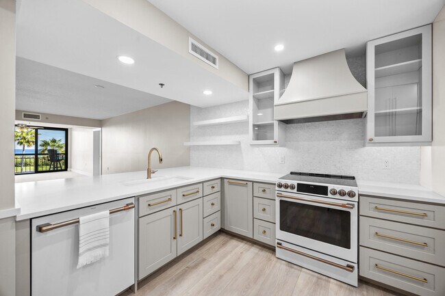 Building Photo - 401 S Seas Dr