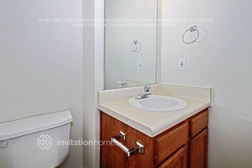 Building Photo - 1704 Shiva Ct