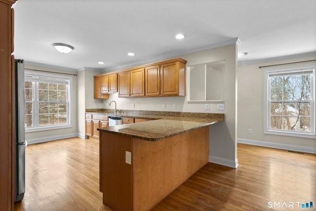 Building Photo - 32 Crows Nest Ln