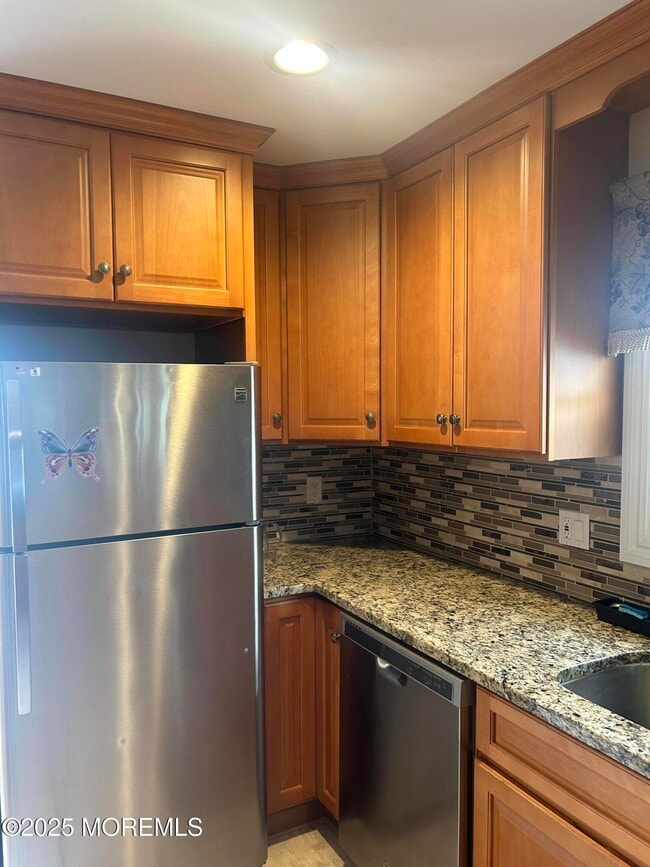 Building Photo - 77 Castle Harbor Dr