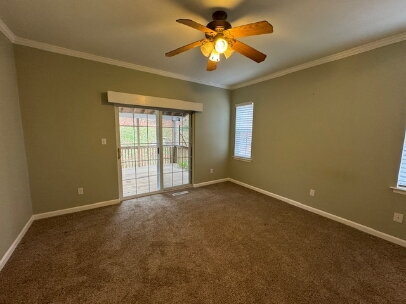 Building Photo - Move In Special 1/2 Off First Full Month with move in by 4/5/2026 - Pet Friendly 4-Bedroom Retrea...