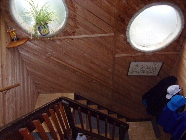 Building Photo - 85 Homewood Ave