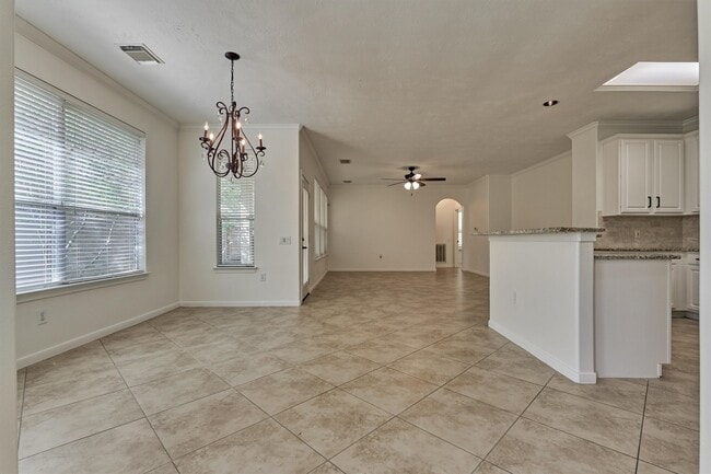 Building Photo - 98 N Country Gate Cir