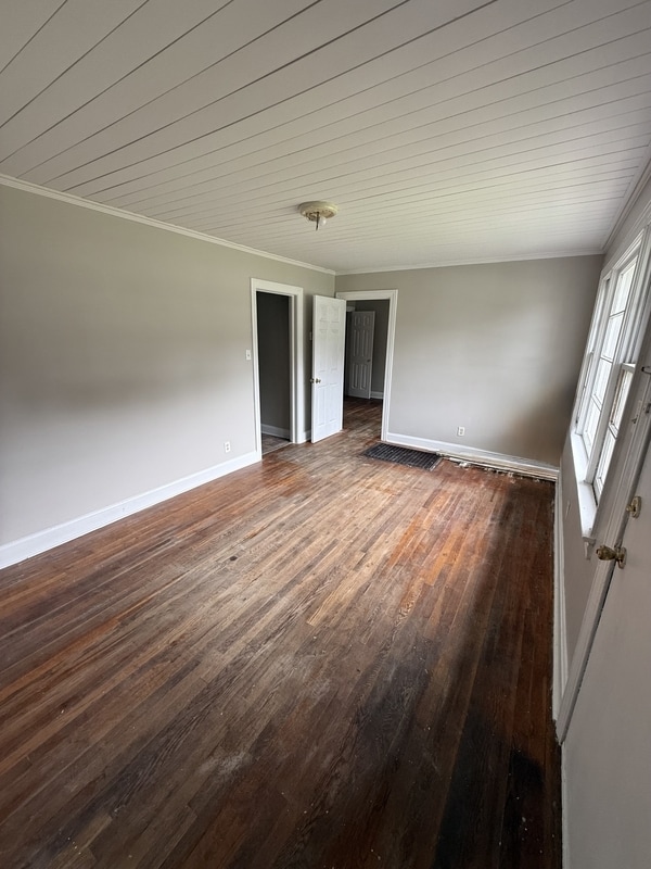 Building Photo - 40 Echols Dr