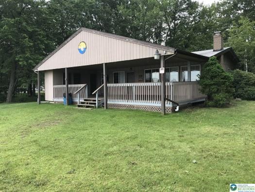 Building Photo - 1229 Fern Dr