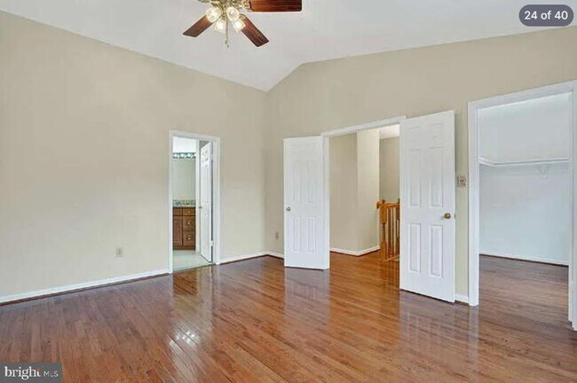 Building Photo - 7427 Salford Ct
