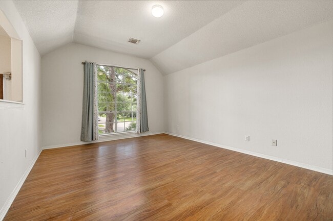Building Photo - 20307 Wild Berry Dr