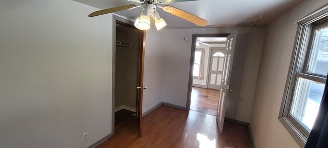 Building Photo - Single Family Home