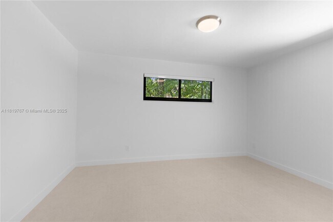 Building Photo - 7915 SW 166th St