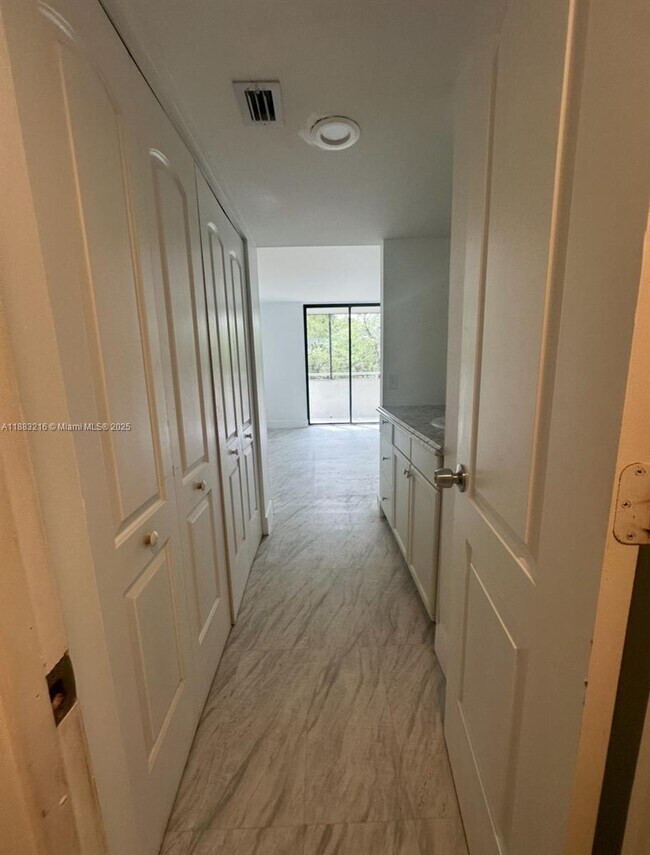 Building Photo - 8275 SW 152nd Ave