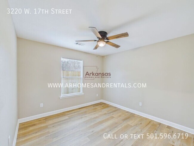 Building Photo - 3220 W 17th St