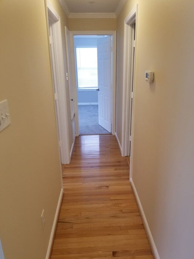 Building Photo - 2603 Camelback Ln